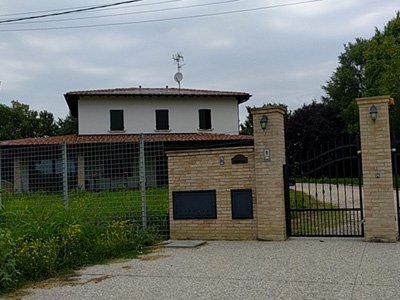 16. Casa Isotex Luca Goldoni Medolla MO