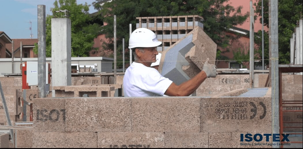 Blocchi a corredo per angoli